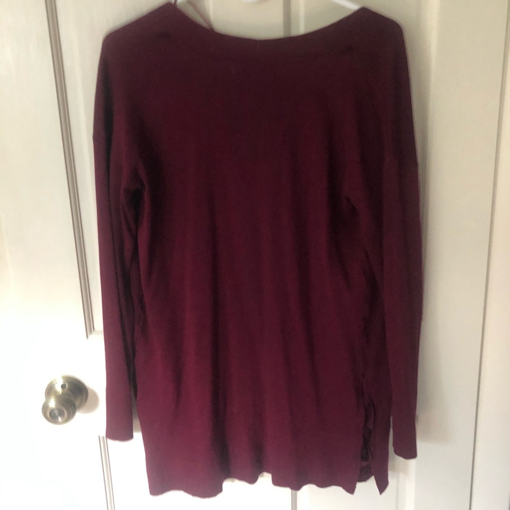 💙 Maroon Cardigan - Picture 2 of 3